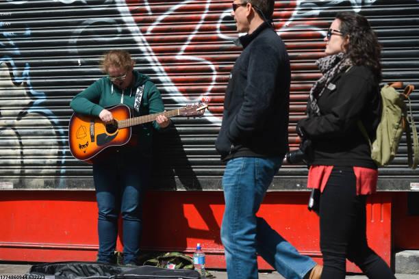 草坪足球场建造